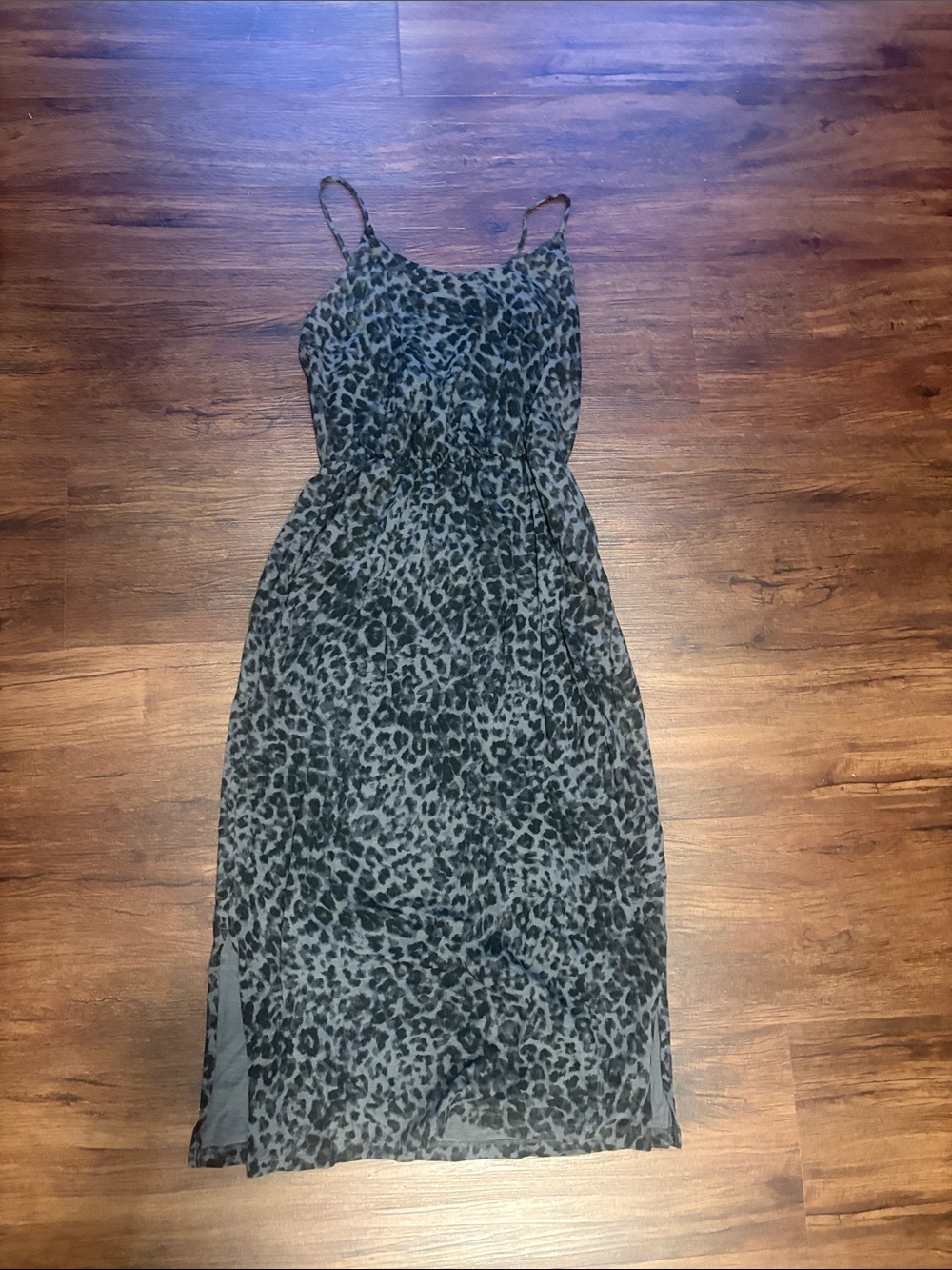 Old Navy Gray Leopard Print Maxi Spaghetti Strap Dress